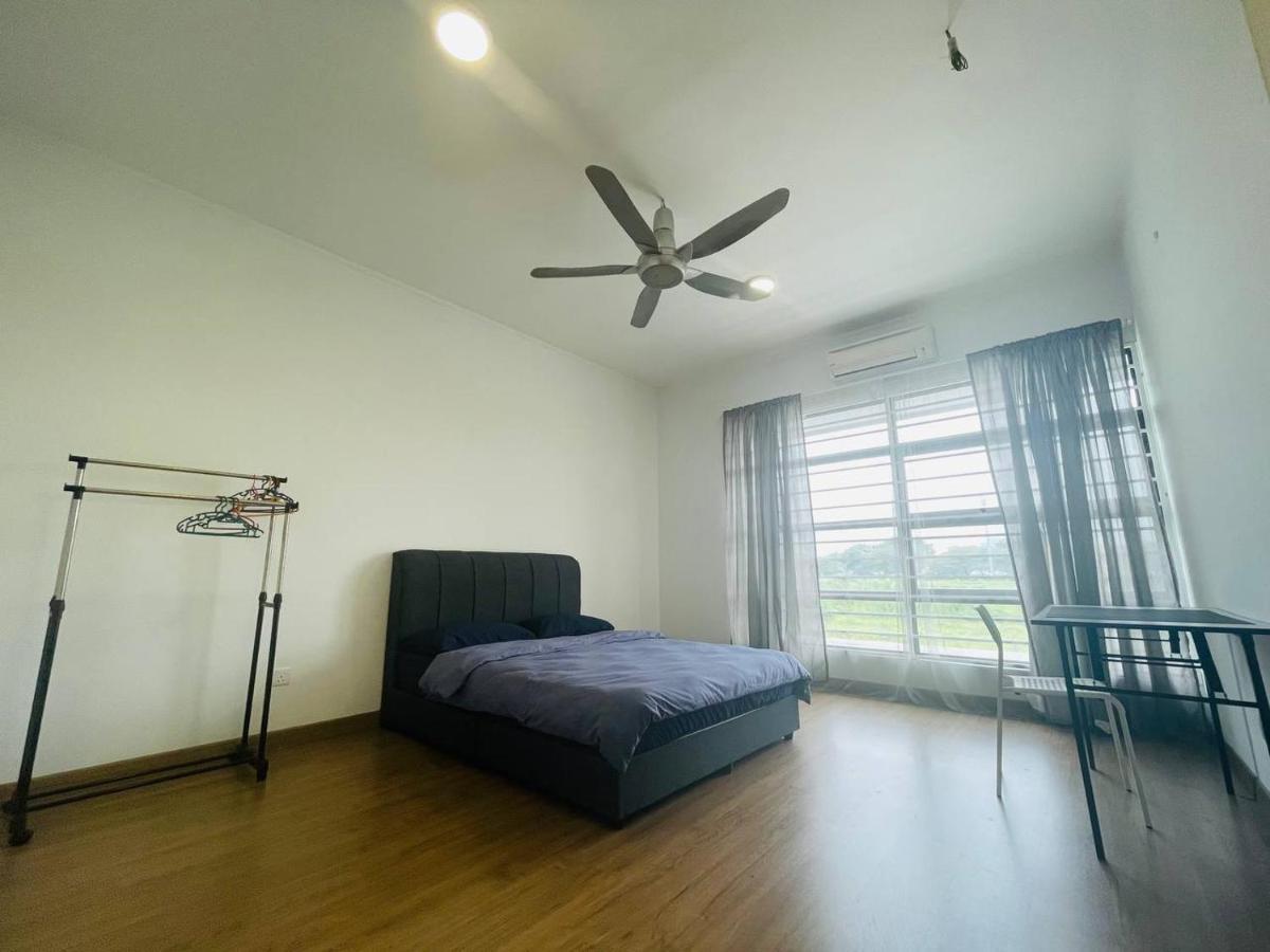 Homestay 3Br Near Setia Alam Shah Alam Exterior foto